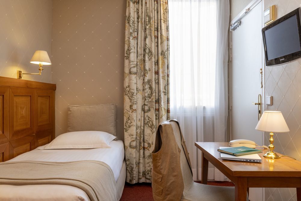 Le Régent Hotel Paris - Single Room